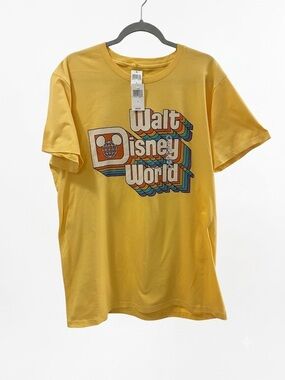 Disney Retro Walt Disney World Yellow Graphic Tee Size XL NWT’S